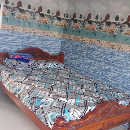 Sri Vasavi Home Stay Tiruvannāmalai Esterno foto