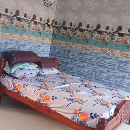 Sri Vasavi Home Stay Tiruvannāmalai Esterno foto