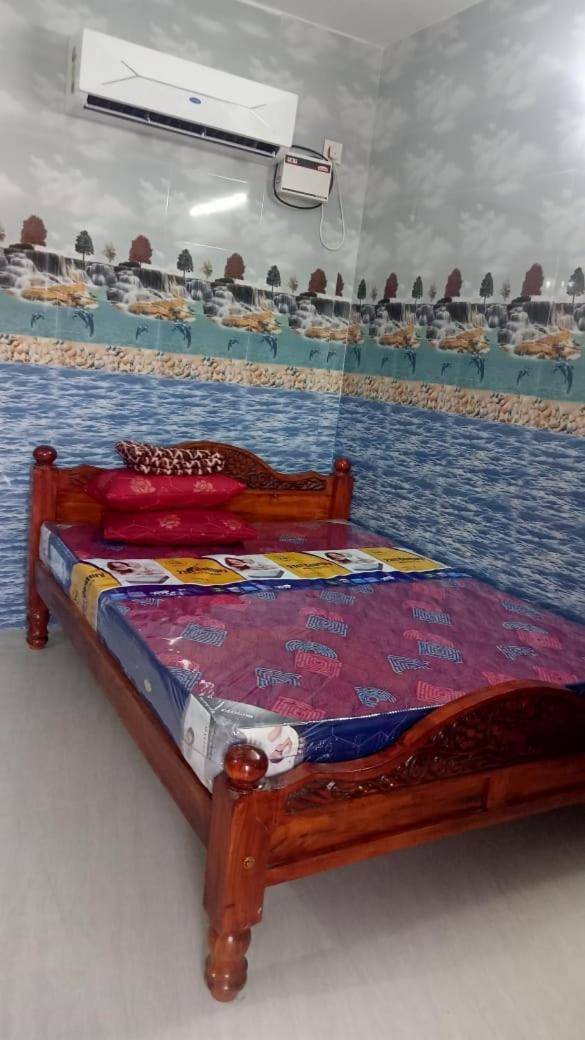 Sri Vasavi Home Stay Tiruvannāmalai Esterno foto